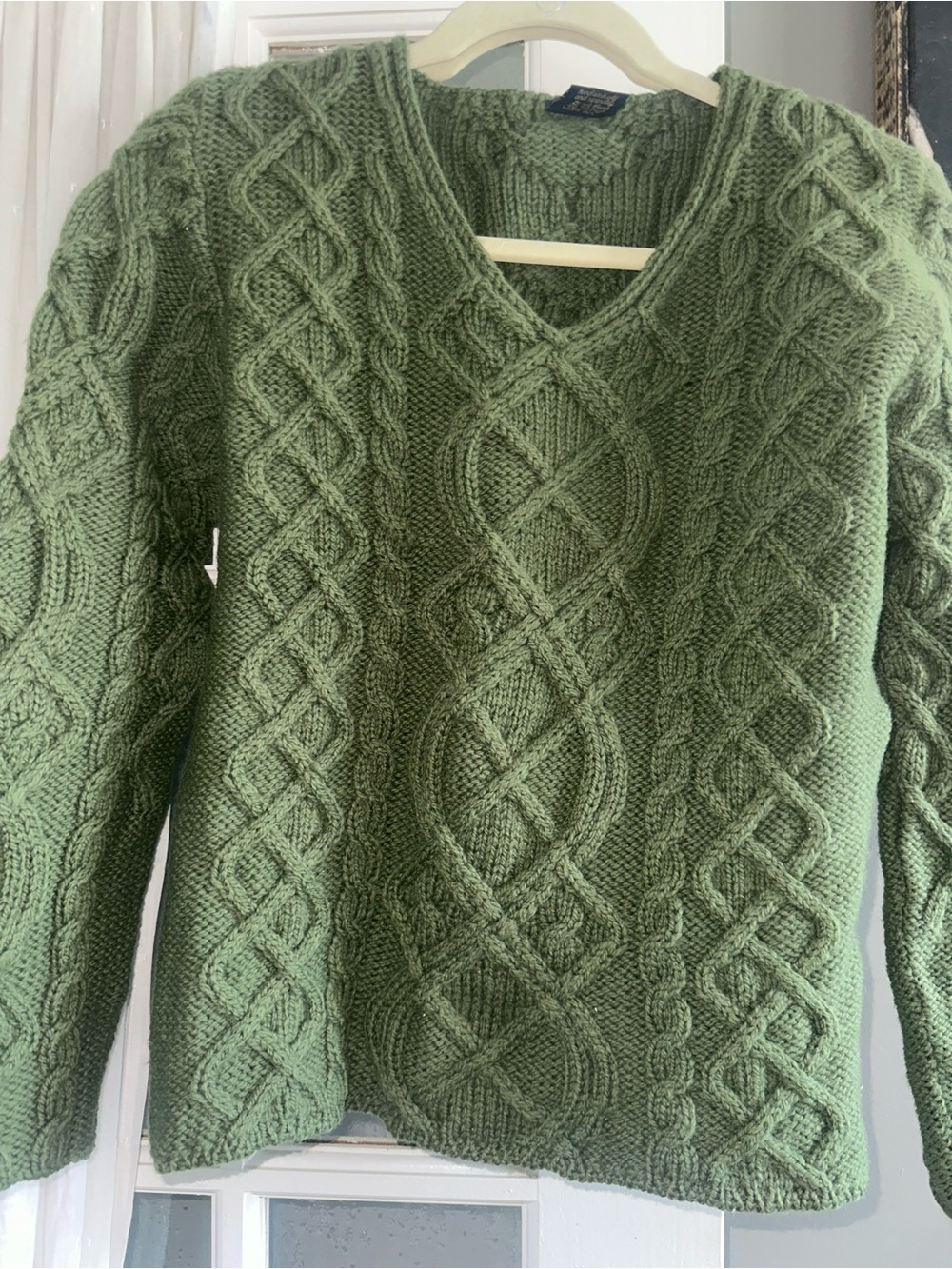 Paul James Green Cable Knit V-Neck %100 Wool Sweater